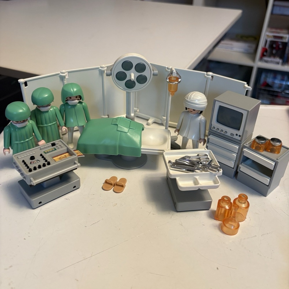 Vintage 1974 Playmobil Hospital Operating Room Surgery Center #3459